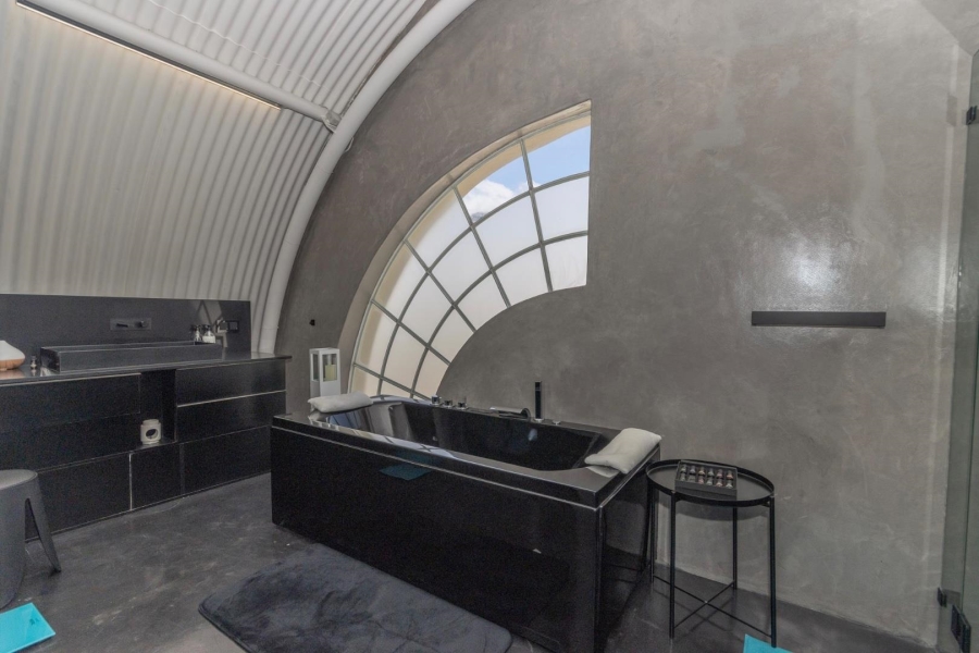 2 Bedroom Property for Sale in Cape Town City Centre Western Cape